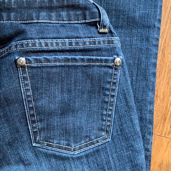 Banana Republic boot cut jeans - Picture 5 of 8